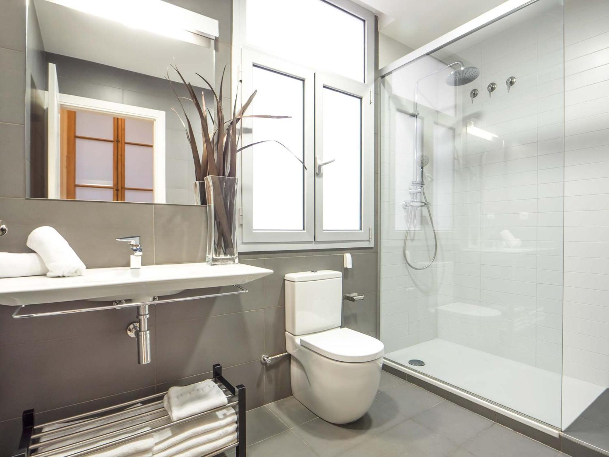 Rent Rambla Catalunya Barcelona