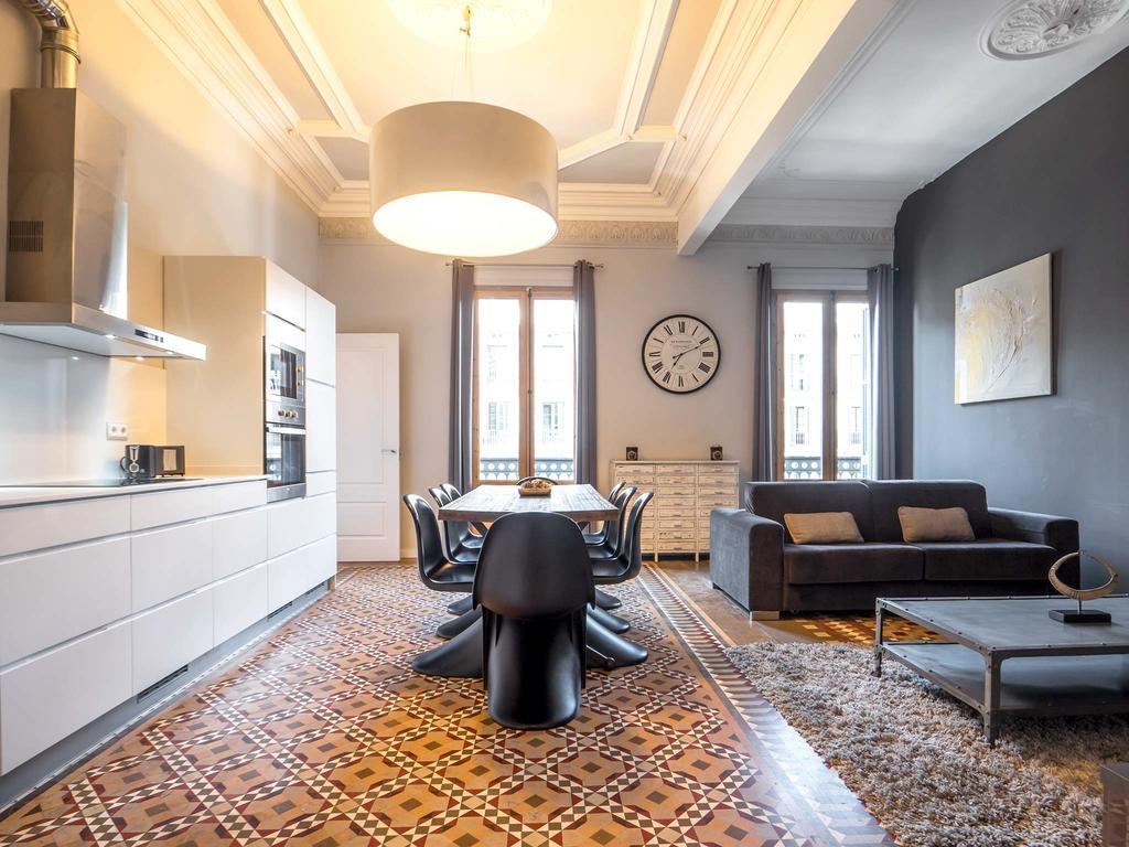 Rent Rambla Catalunya Apartament *
