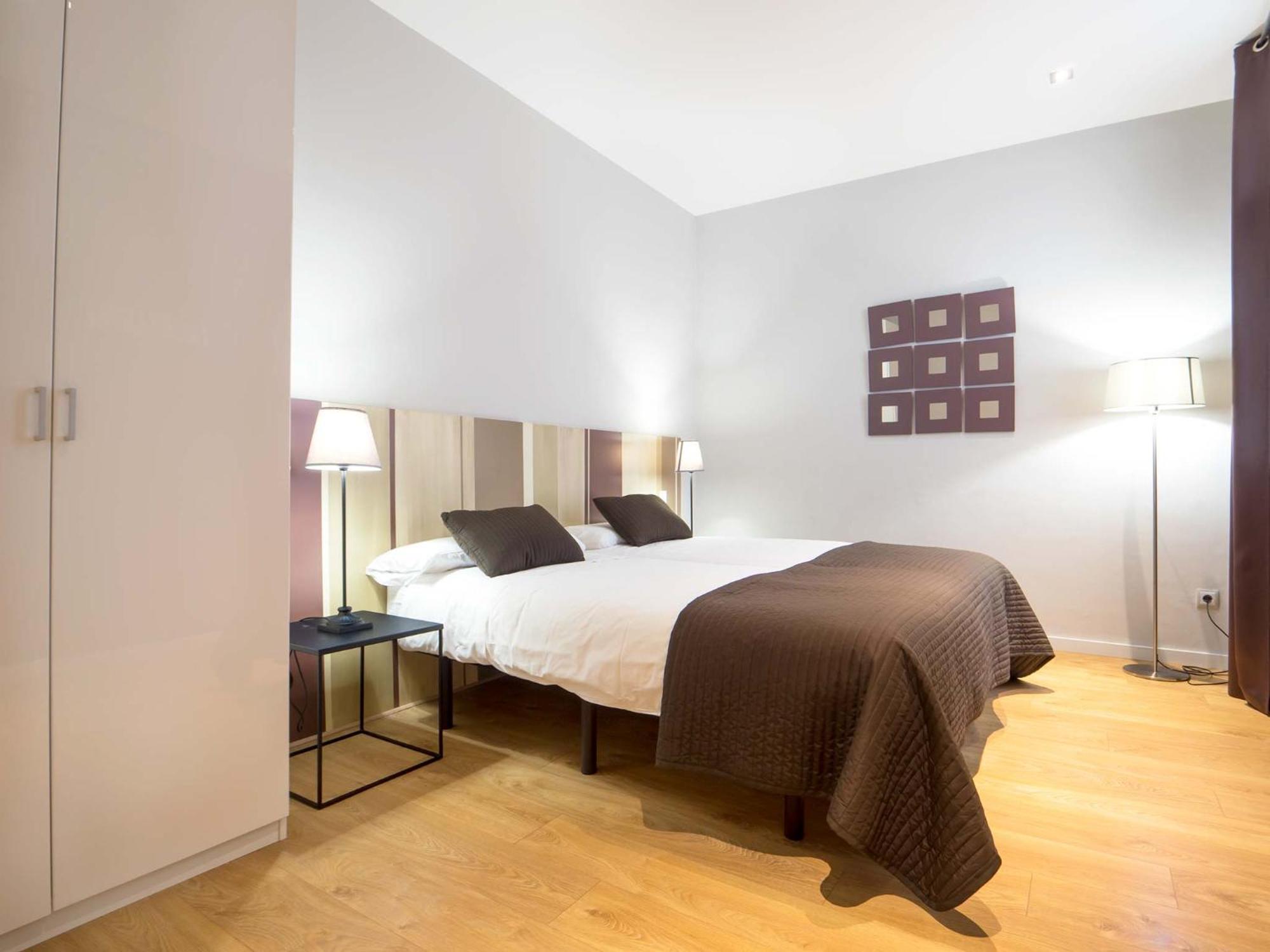 Rent Top Rambla Catalunya Apartment